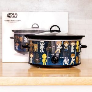 Uncanny Brands Star Wars 5 Quart Slow Cooker U25S 4