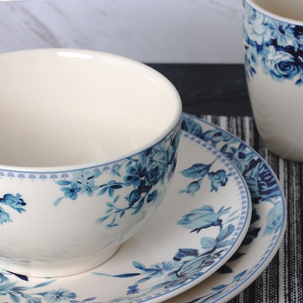 Elama Blue Rose Traditional 16 Piece Elegant Dinnerware Set - Image 3
