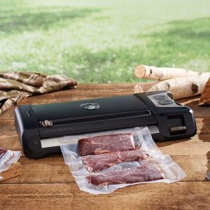 FoodSaver Game Saver GM710 Big Game Vacuum Sealing System F7I 4
