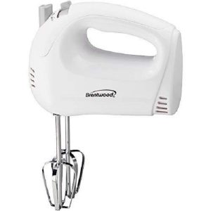 brentwood electric hand mixer, lightweight 5-speed, white b10t