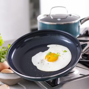 Blue Diamond Ceramic Nonstick 10 inch Covered Frying Pan Green B17A 3